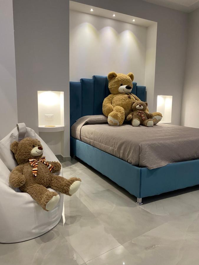 Michy Apartment نابولي المظهر الخارجي الصورة