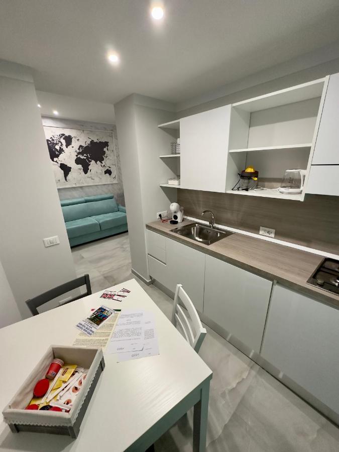 Michy Apartment نابولي المظهر الخارجي الصورة