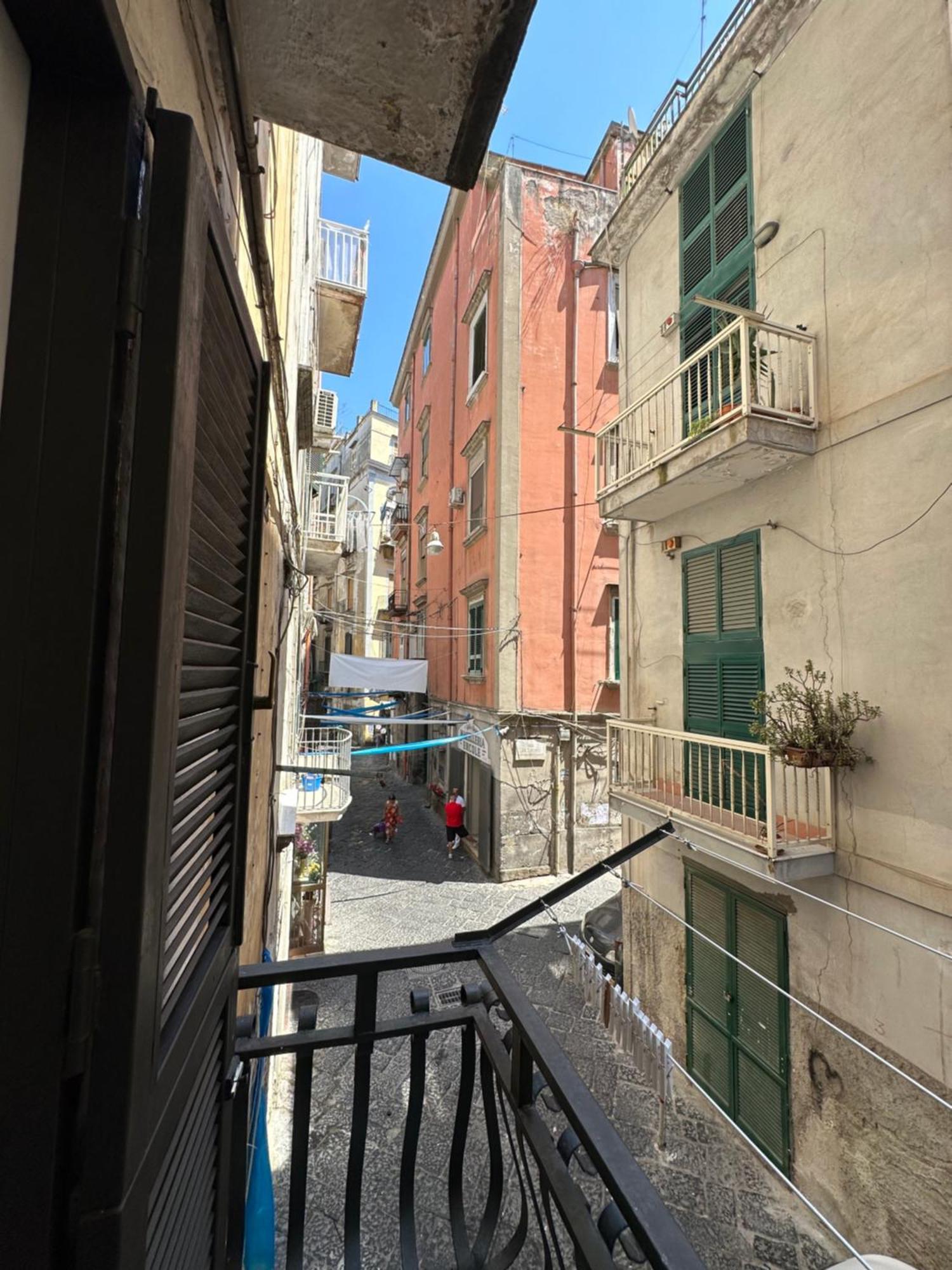 Michy Apartment نابولي المظهر الخارجي الصورة