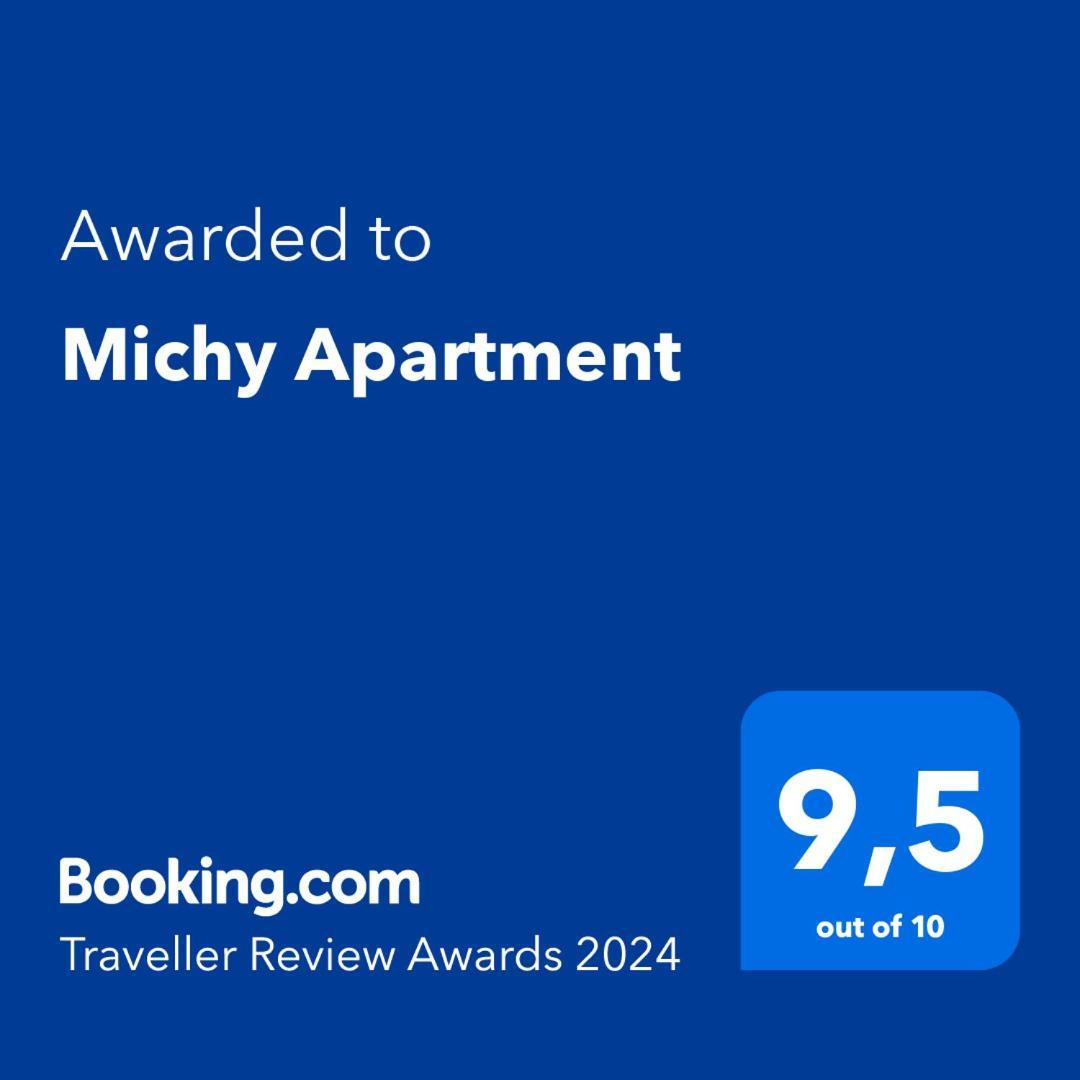Michy Apartment نابولي المظهر الخارجي الصورة
